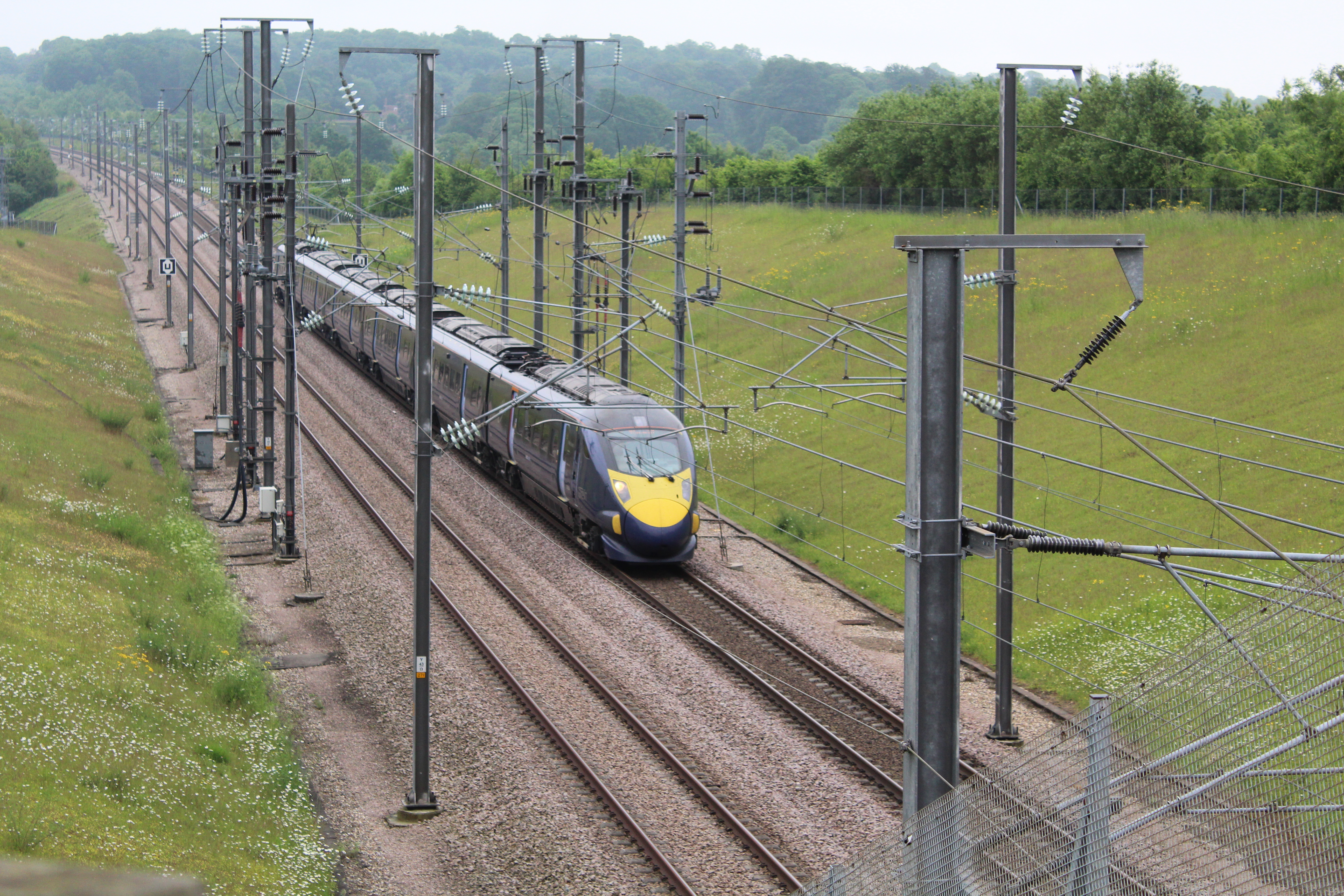 NEW HS1
