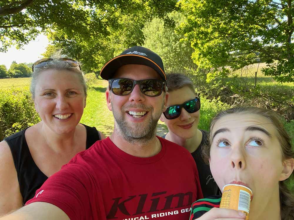 Family To Hike Jurassic Coast In Macmillan Cancer Support Fundraiser