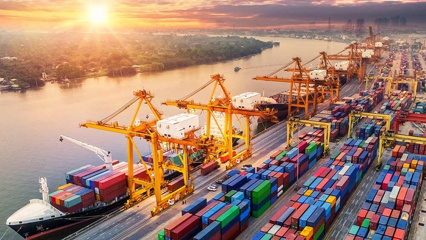 No time to drift: Why ports must embrace electrification now
